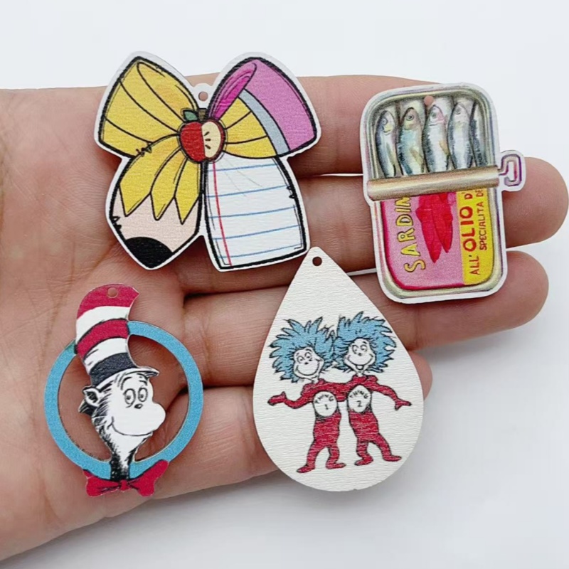 10 piezas de colgantes de made - Stationery reseña y precio