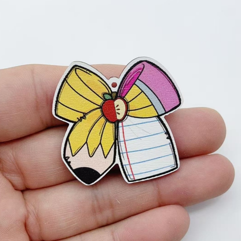 10 piezas de colgantes de made - Stationery reseña y precio